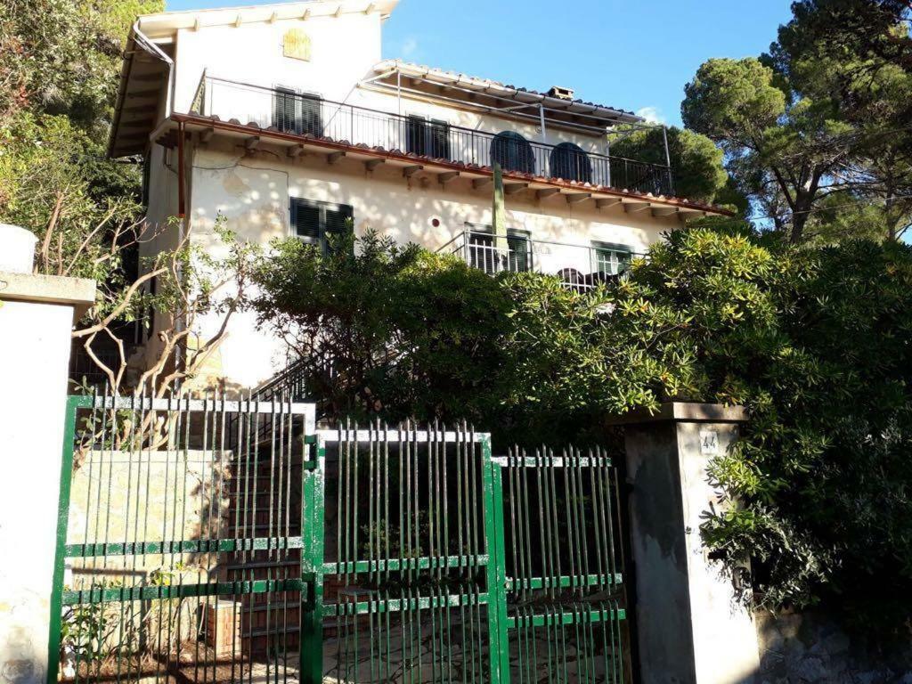 Casa Al Mare Livorno Apartment Quercianella Luaran gambar